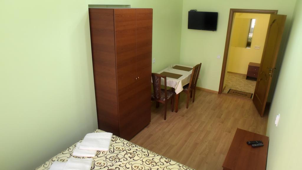 Apartment On Voloshyna Лвив Екстериор снимка